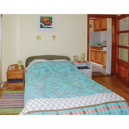 One-bedroom Holiday In 벨렌체