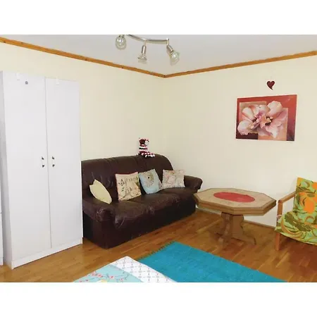 One-bedroom Holiday In *